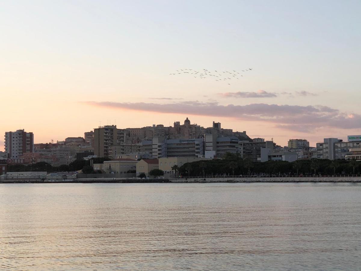 Saturno House Cagliari Center Otel Dış mekan fotoğraf